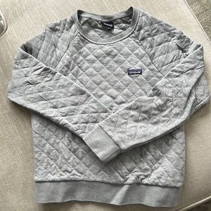 Patagonia cotton quilt crew top